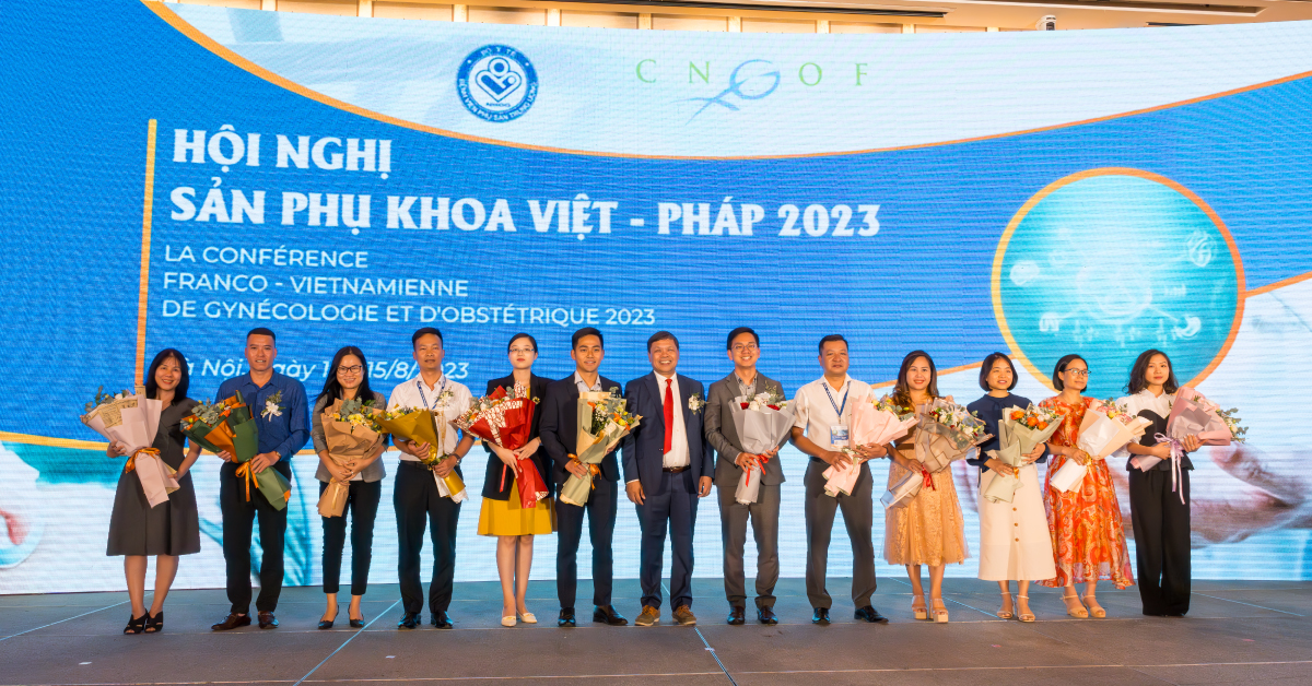 GENOLIFE-CHUC-MUNG-HOI-NGHI-SPK-VIET-PHAP-2023-THANH-CONG-RUC-RO